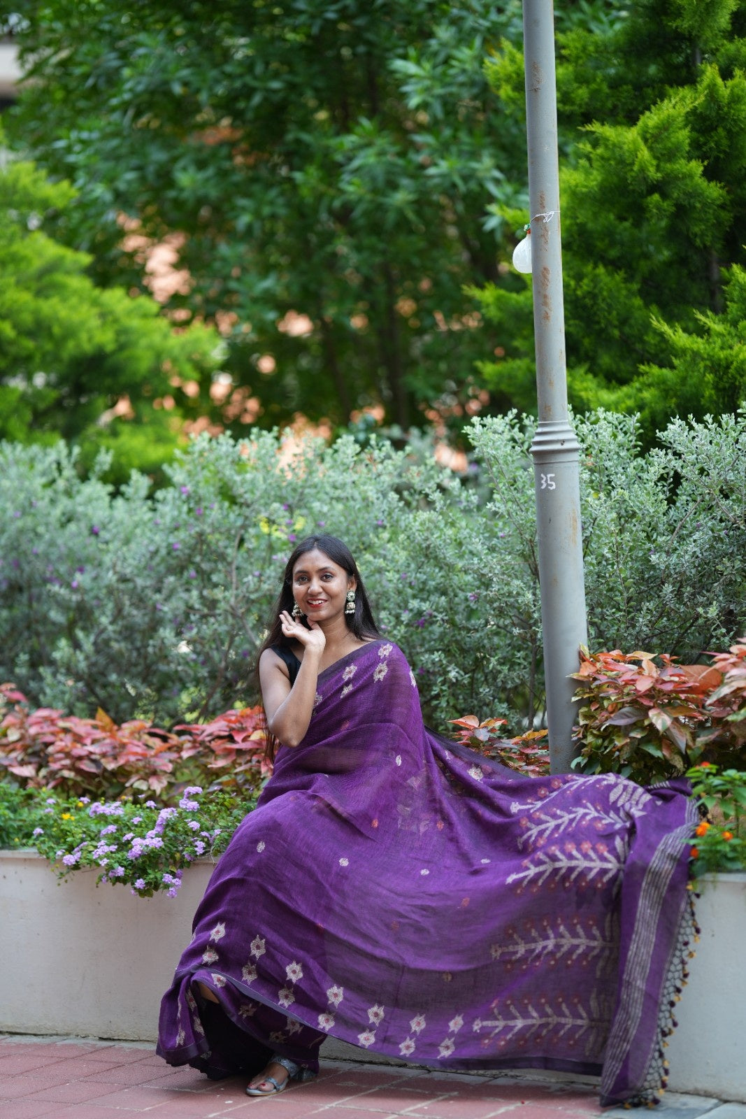 Begun Raag Jamdani Linen (Saree)