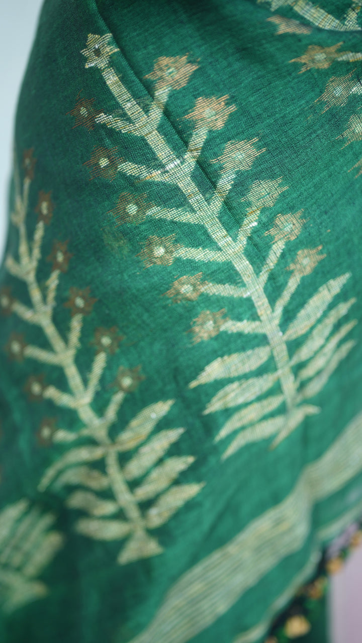 Bonolota Jamdani Linen (Saree)