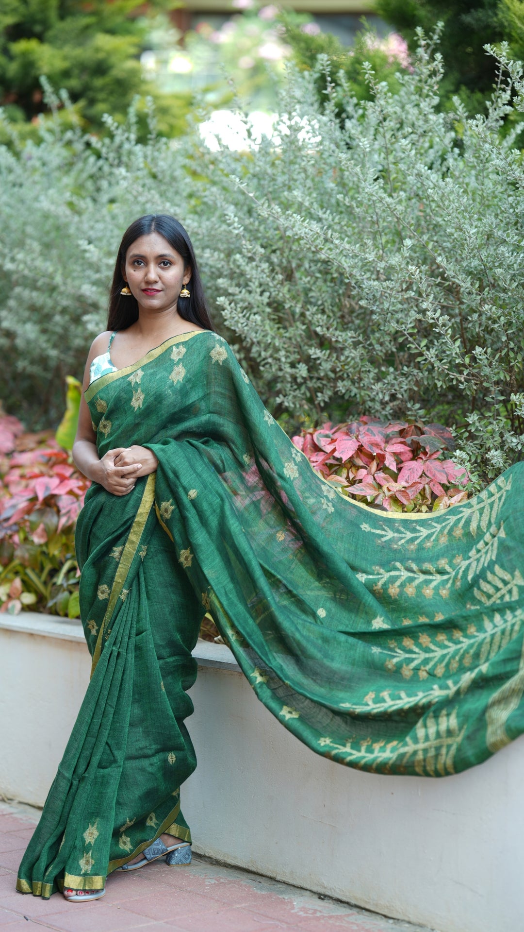 Bonolota Jamdani Linen (Saree)
