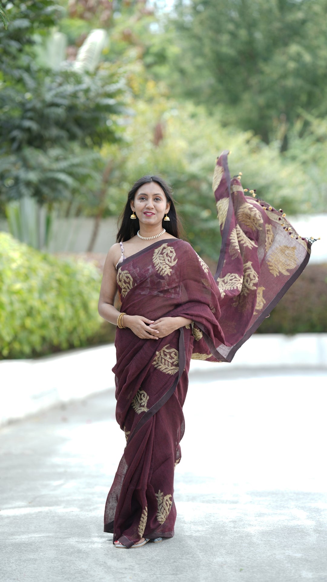 Chandra Raag Jamdani Linen (Saree)