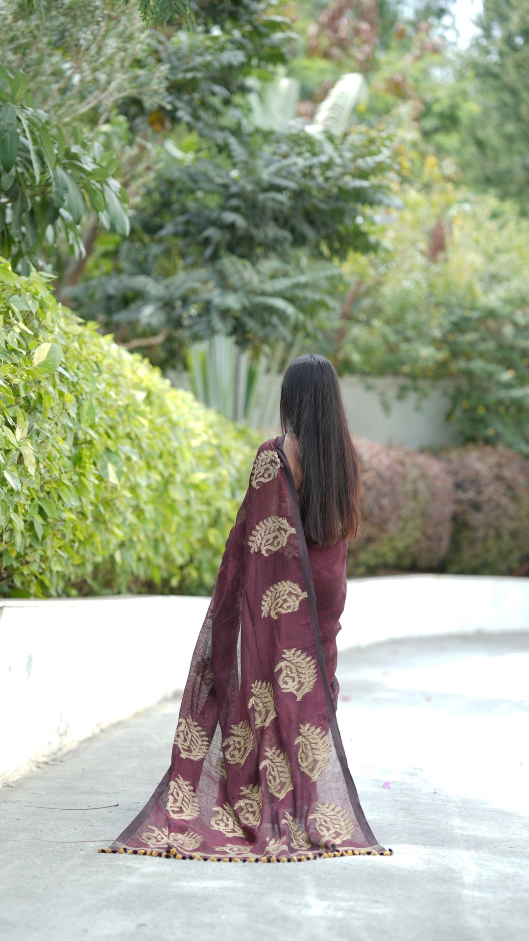 Chandra Raag Jamdani Linen (Saree)