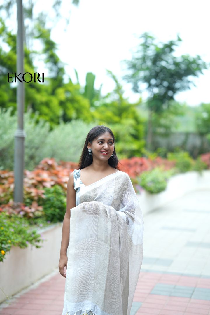 Abha Linen (Saree)