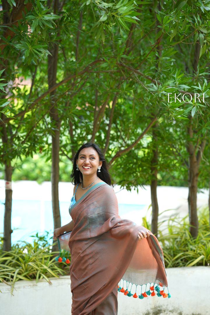Teal Door (Saree)