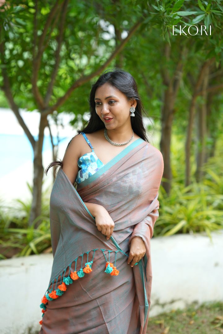 Teal Door (Saree)