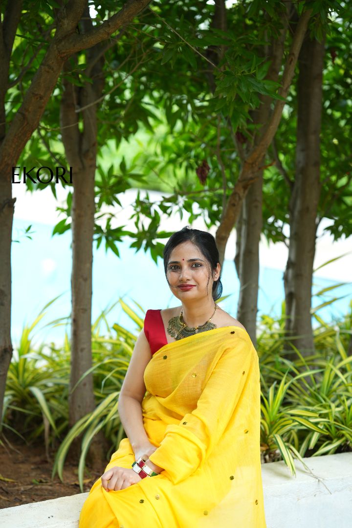Haldi ki Chamak (Saree)