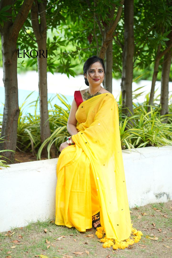 Haldi ki Chamak (Saree)