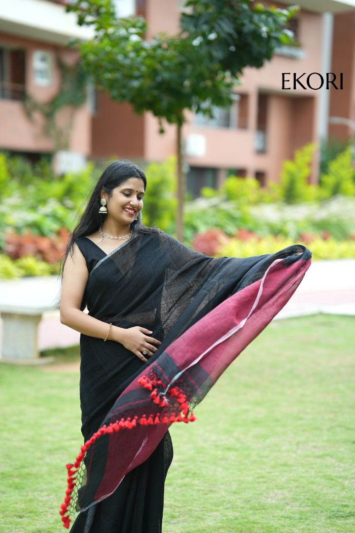 Maya Linen (Saree)