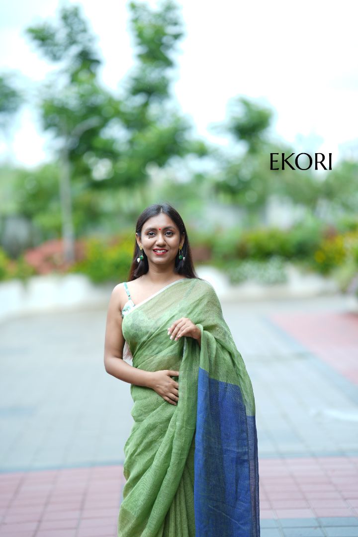 PrakritiSang Linen (Saree)