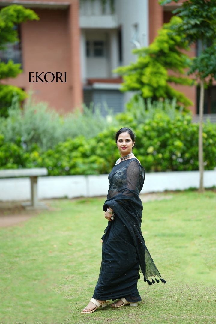 Shimmering Kajal (Saree)