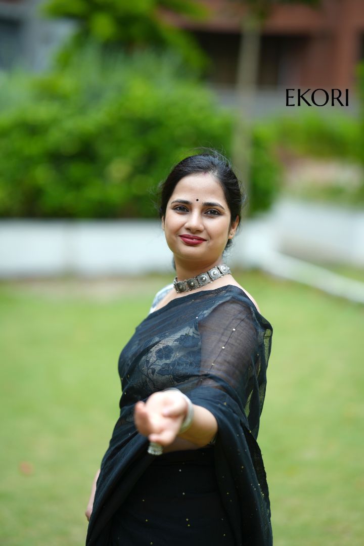 Shimmering Kajal (Saree)