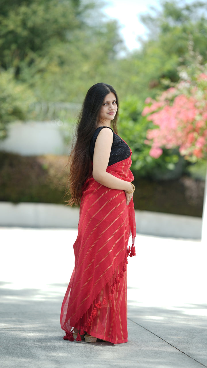 Crimson Noor (Saree)