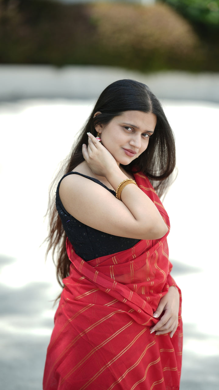Crimson Noor (Saree)