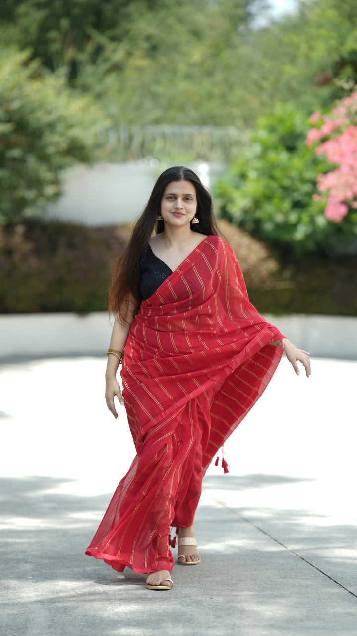 Crimson Noor (Saree)