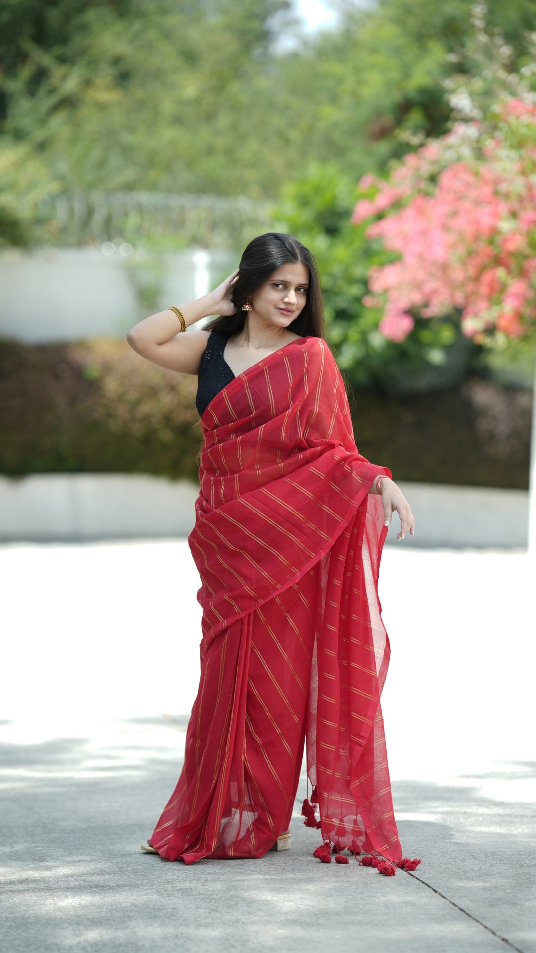 Crimson Noor (Saree)