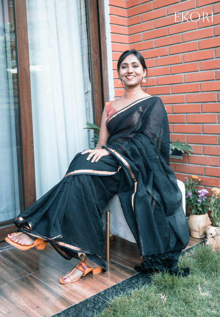 Sunehri (Saree)