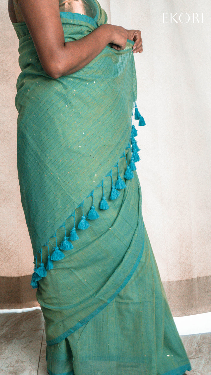 Emerald elegance (Saree)