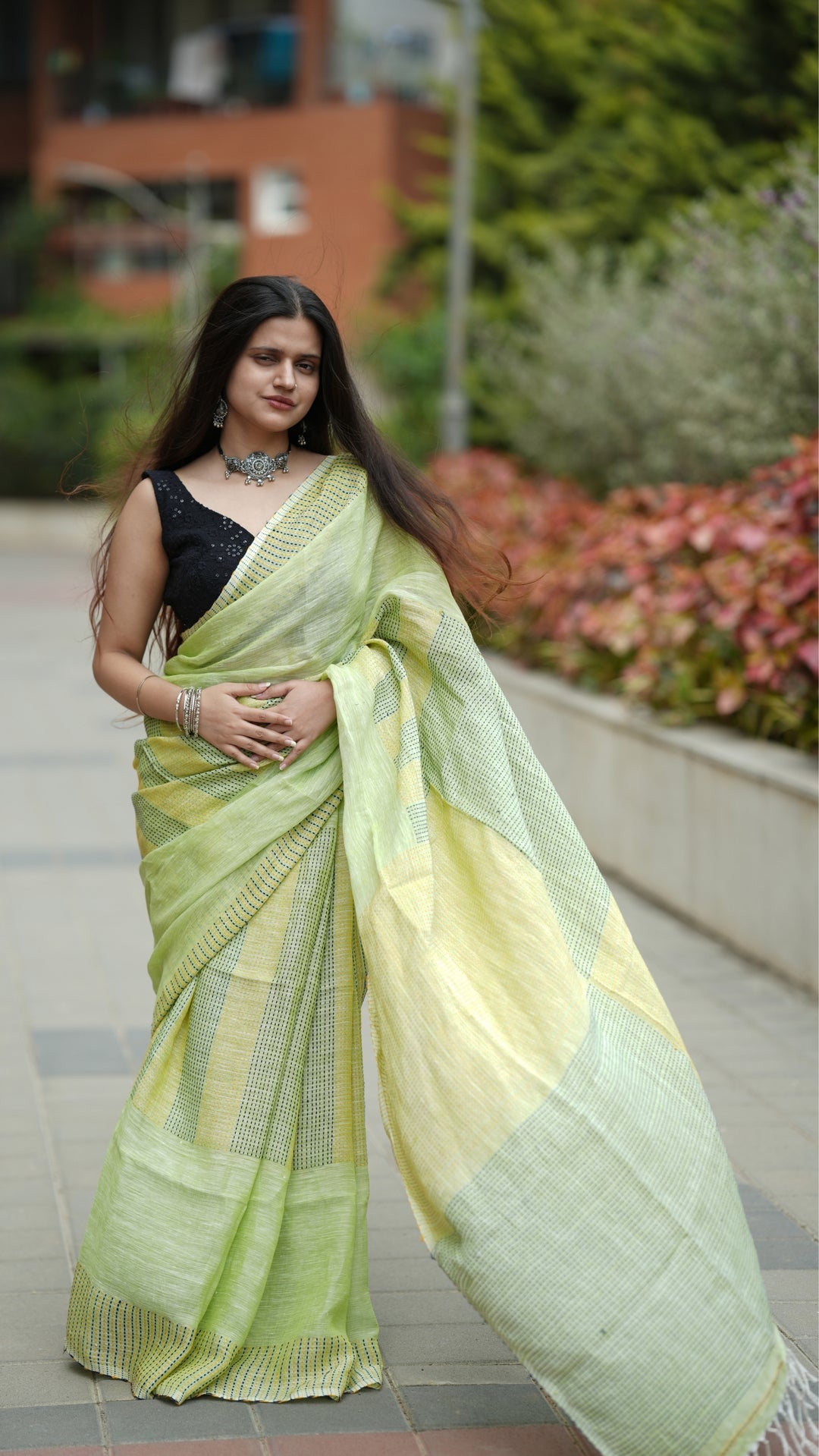 Gauhar Heer Linen (Saree)