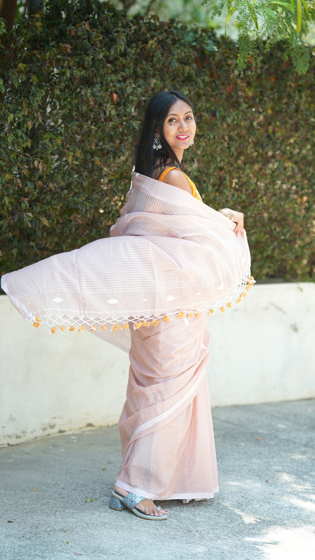Gulabi Shobha