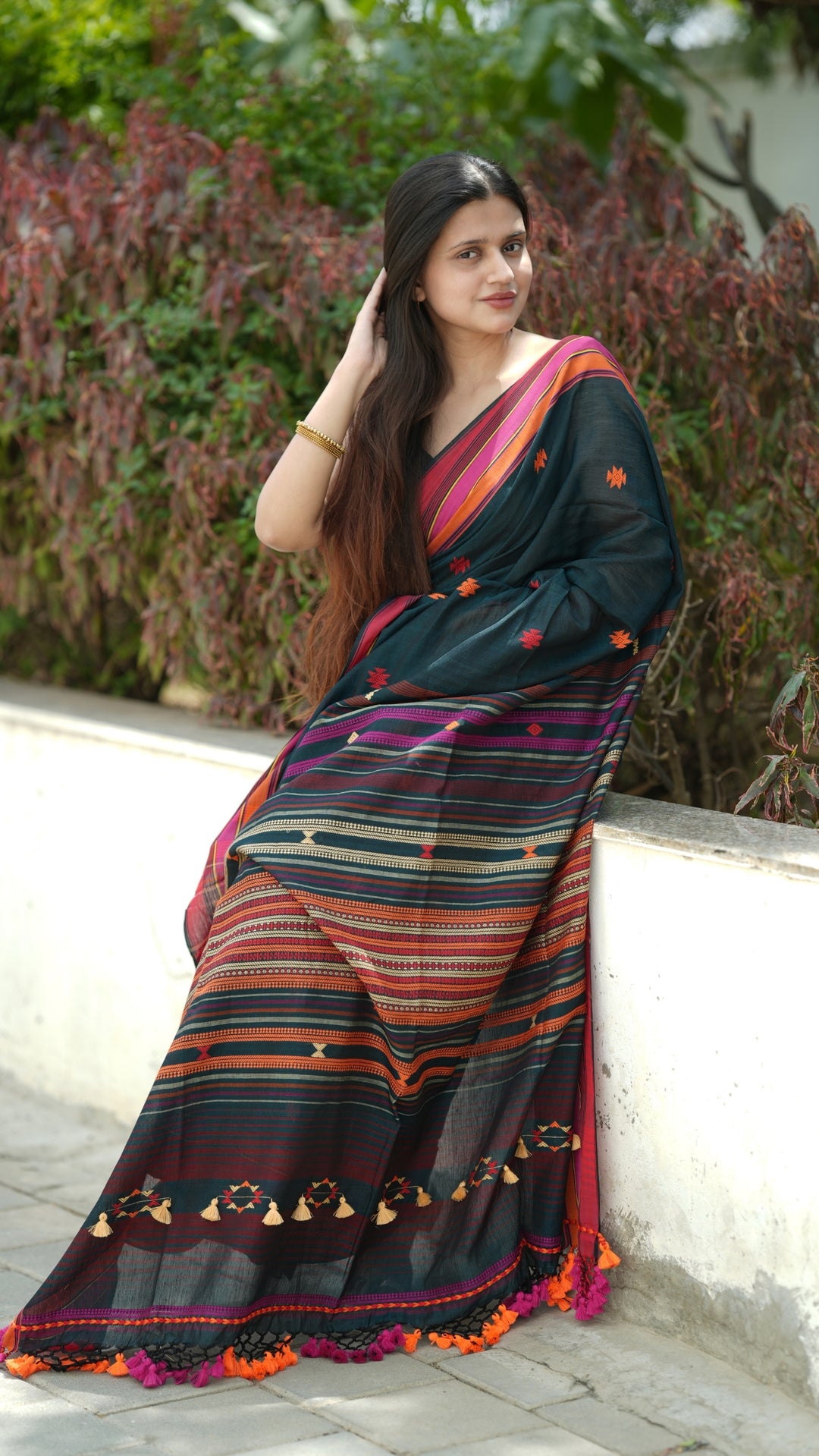Gulnaar Bujodhi (Saree)