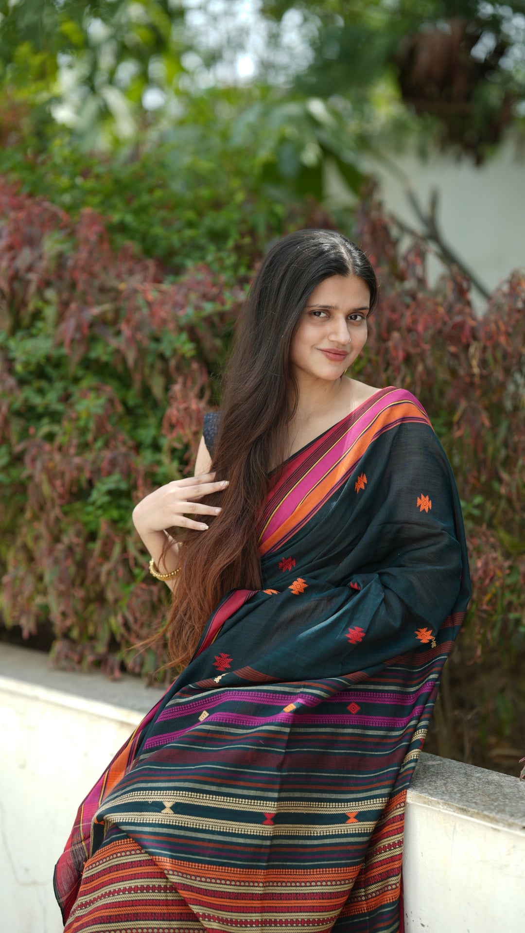 Gulnaar Bujodhi (Saree)