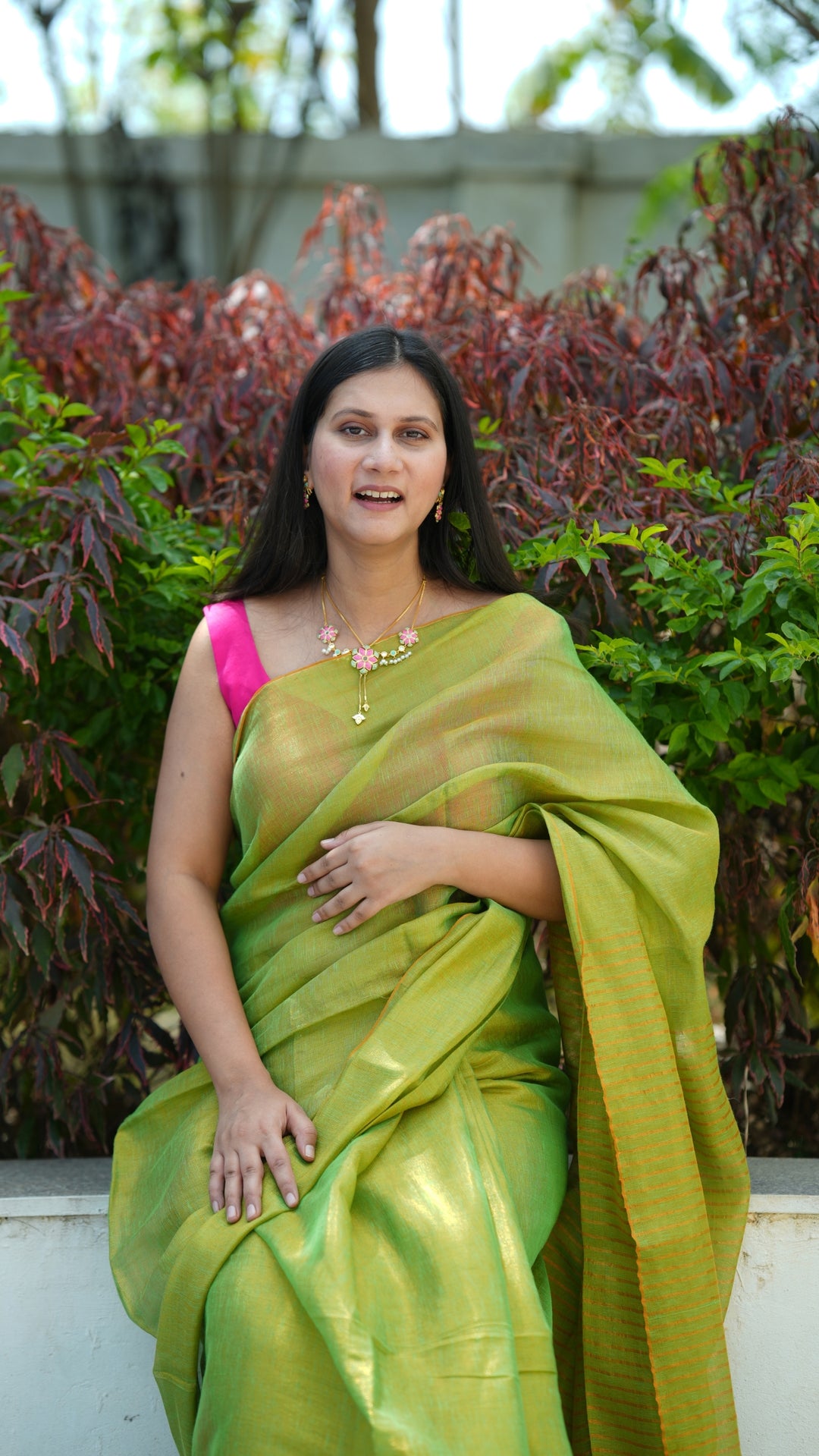 Hara Gulal Tissue Linen (Saree)