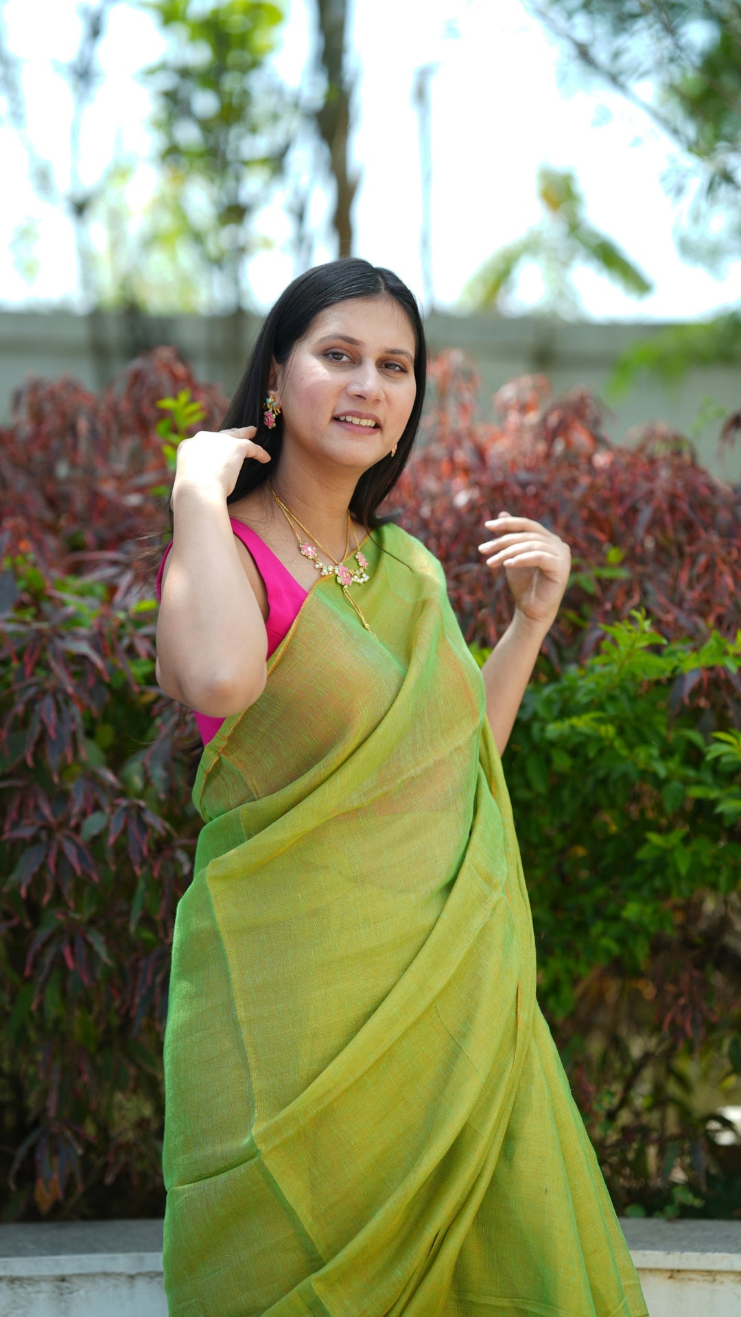 Hara Gulal Tissue Linen (Saree)