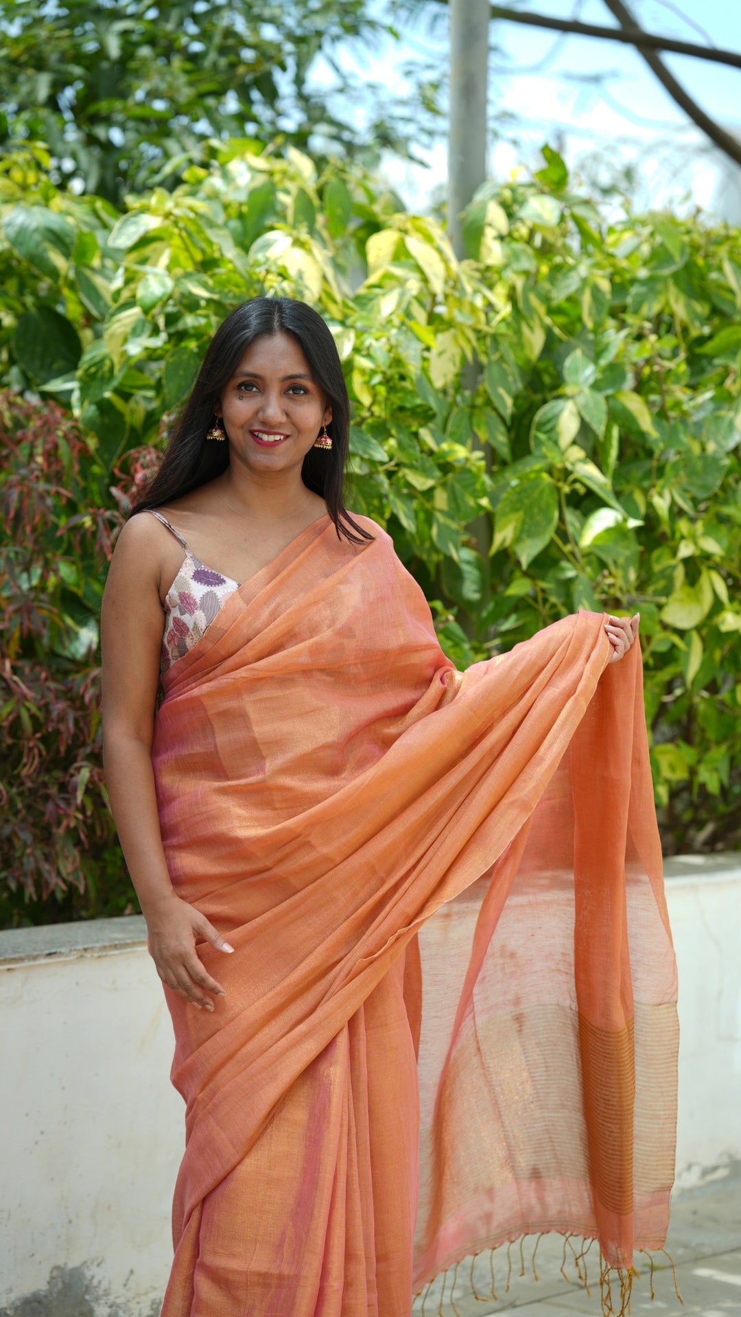Kanak Gulabi Tissue Linen (Saree)