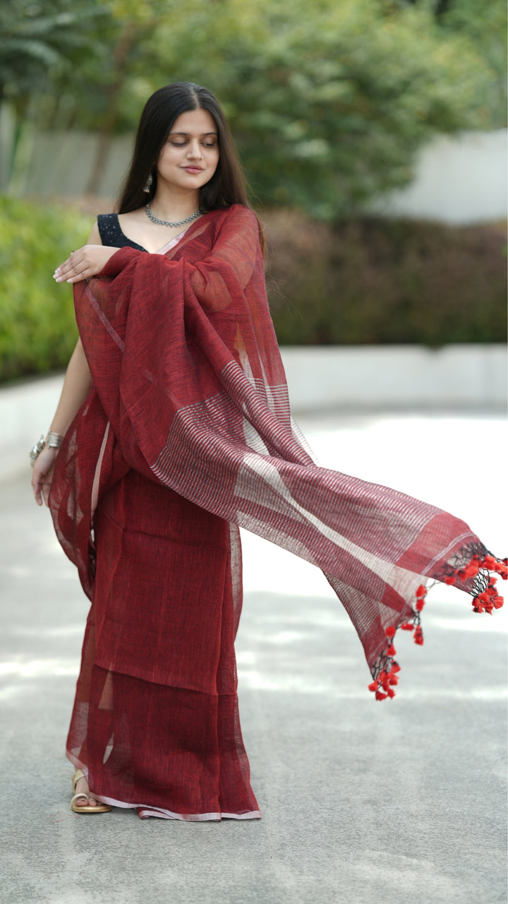 Laal Ghazal Linen (Saree)