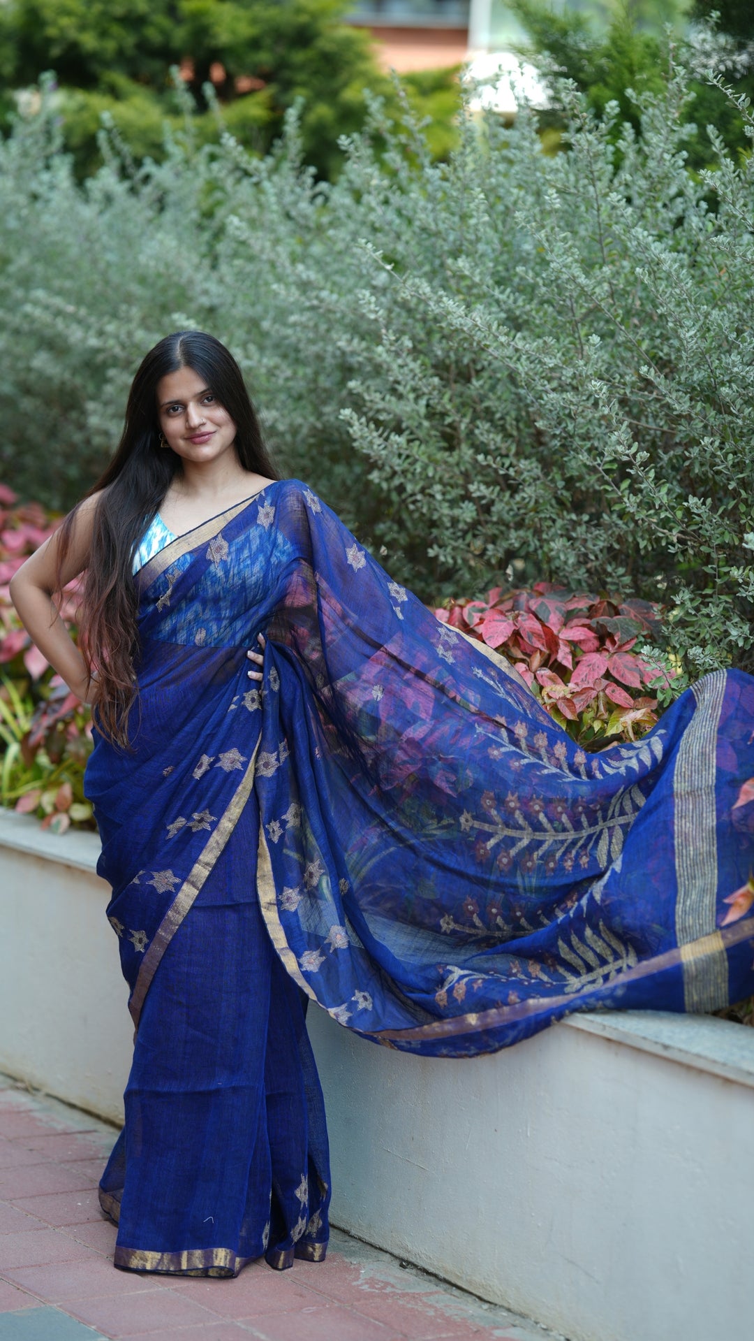 Neel Brishti Jamdani Linen (Saree)