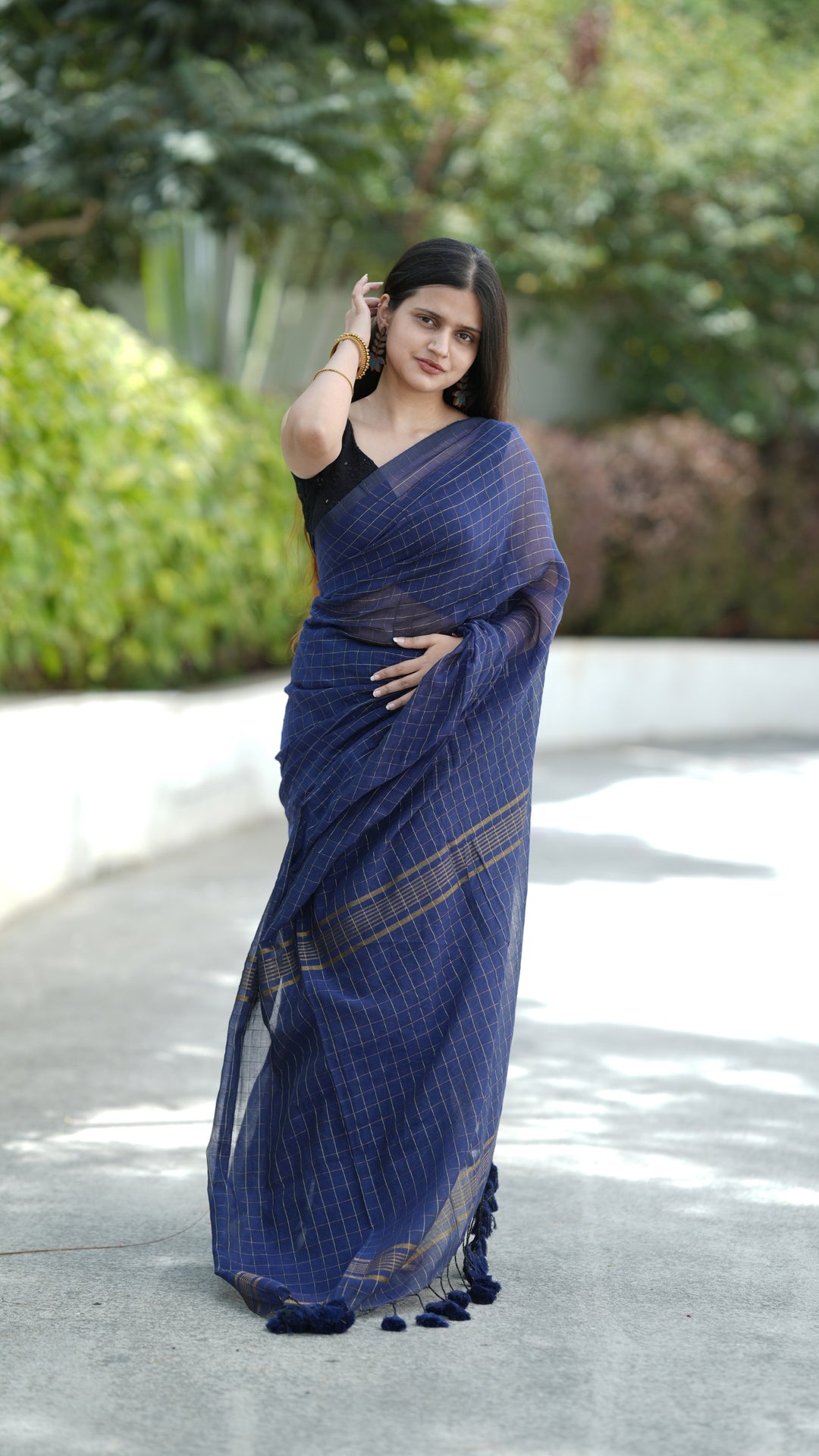 Neel Gold (Saree)