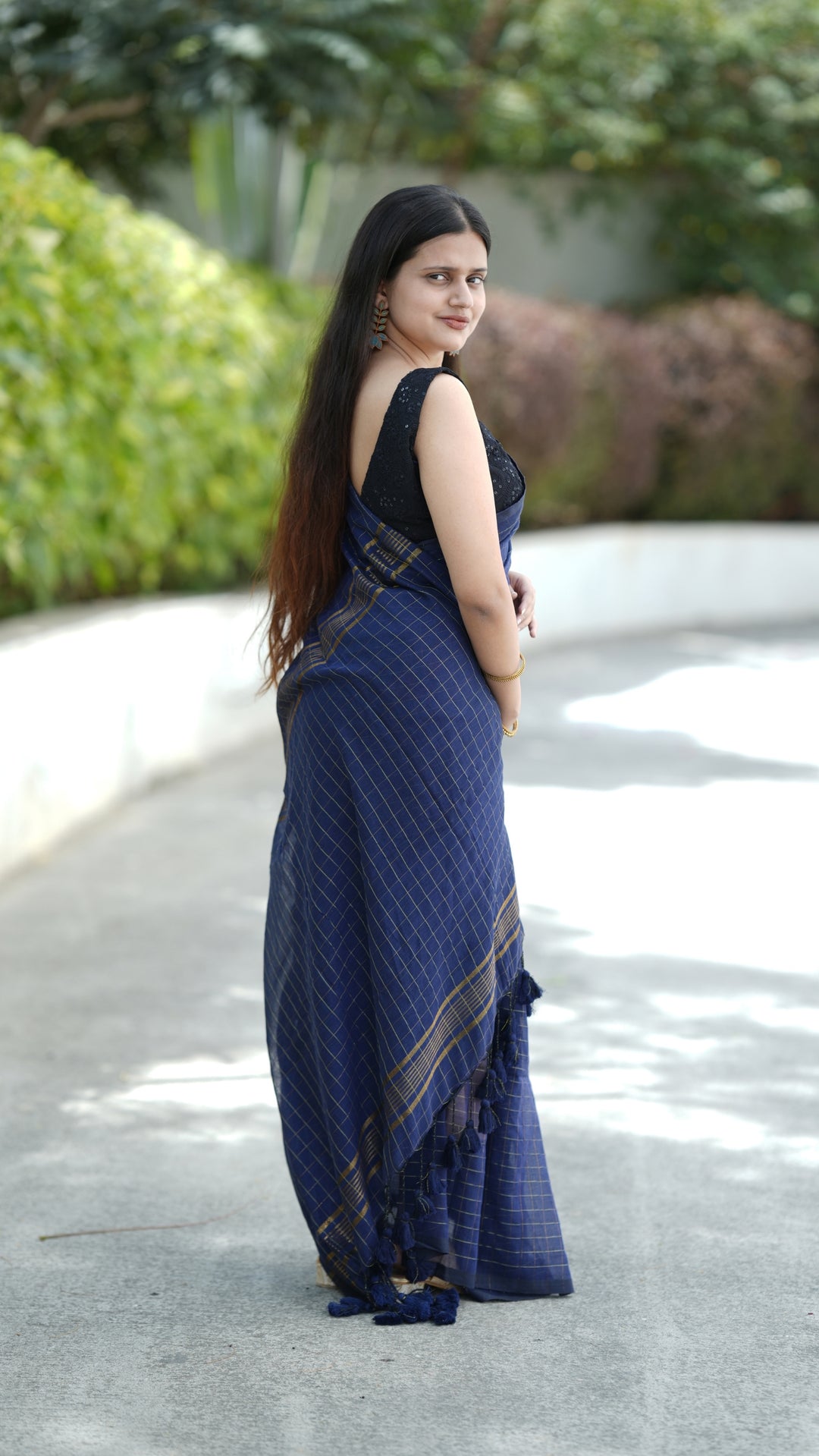 Neel Gold (Saree)