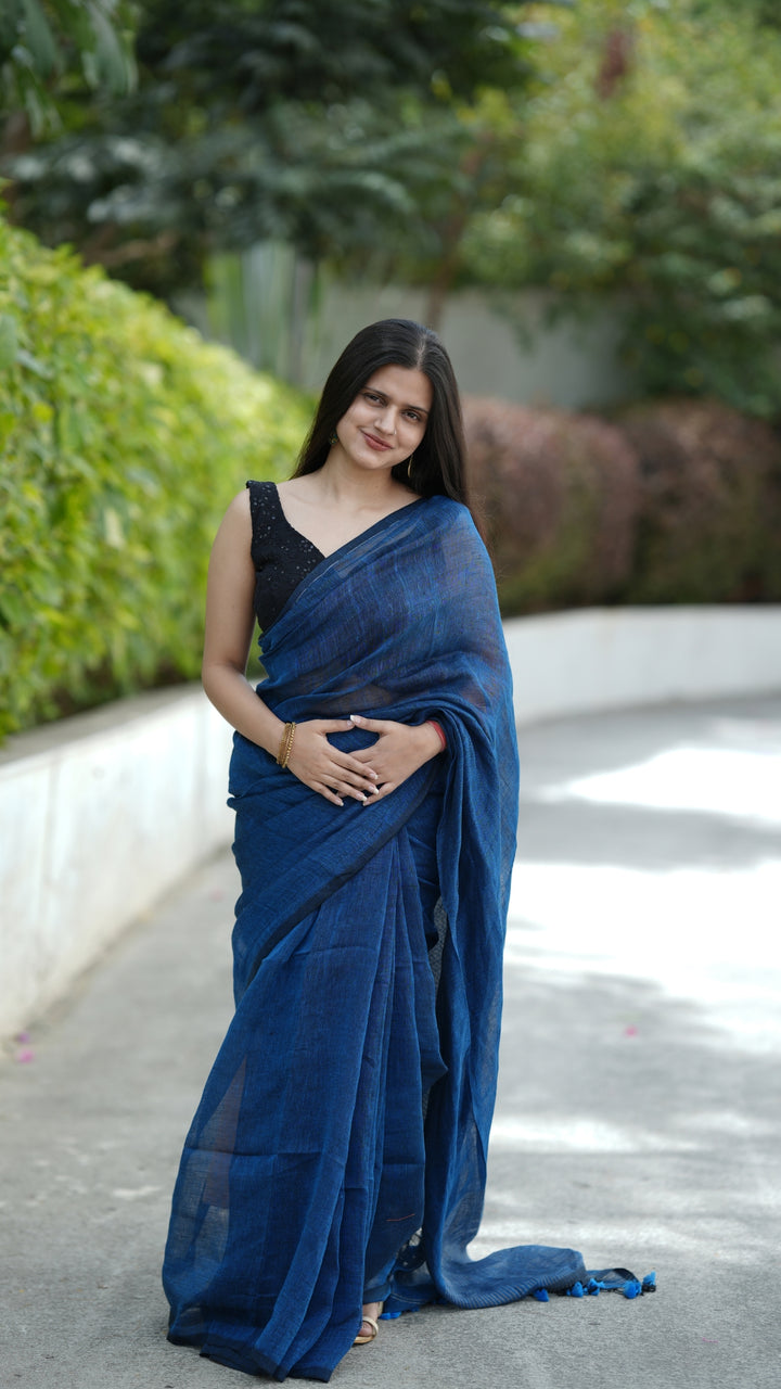 Neelam Linen (Saree)