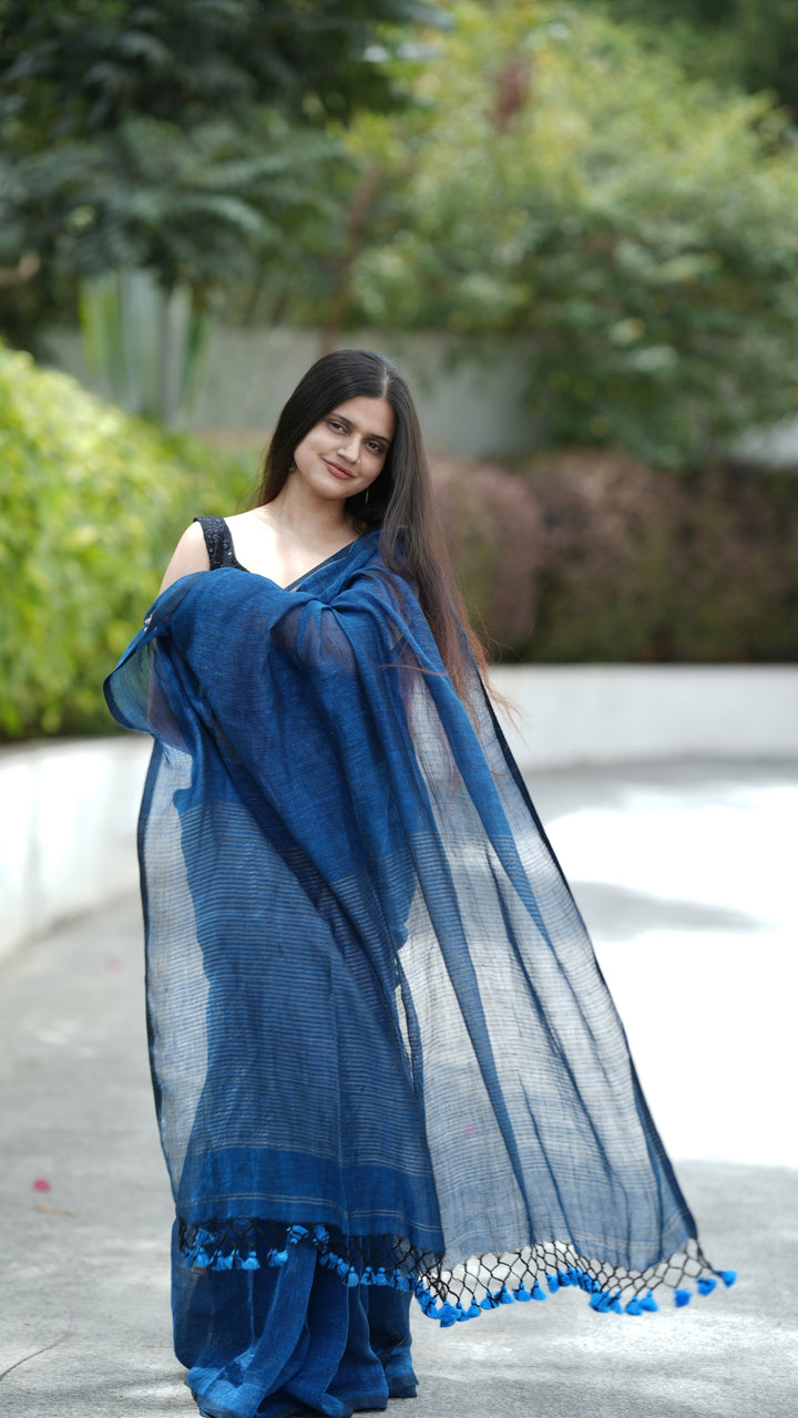 Neelam Linen (Saree)