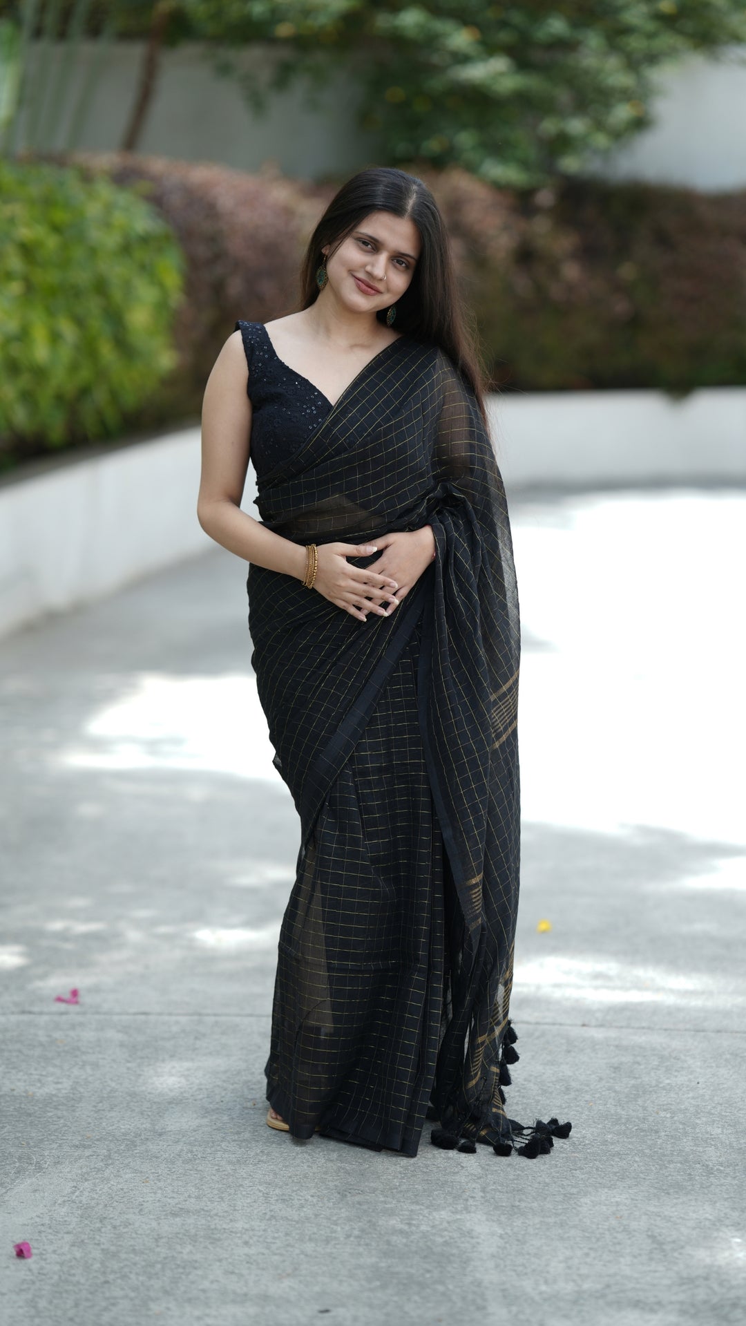 Noir Leher (Saree)