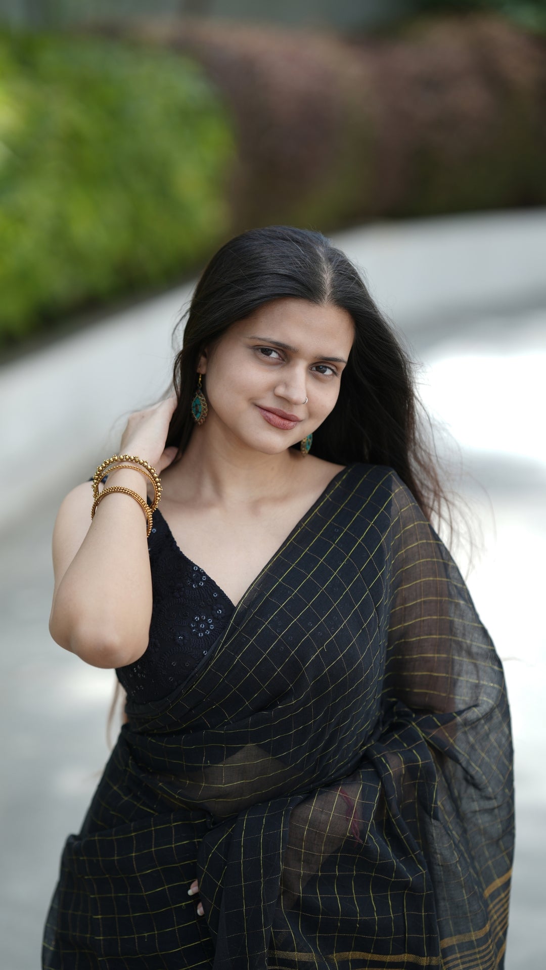 Noir Leher (Saree)