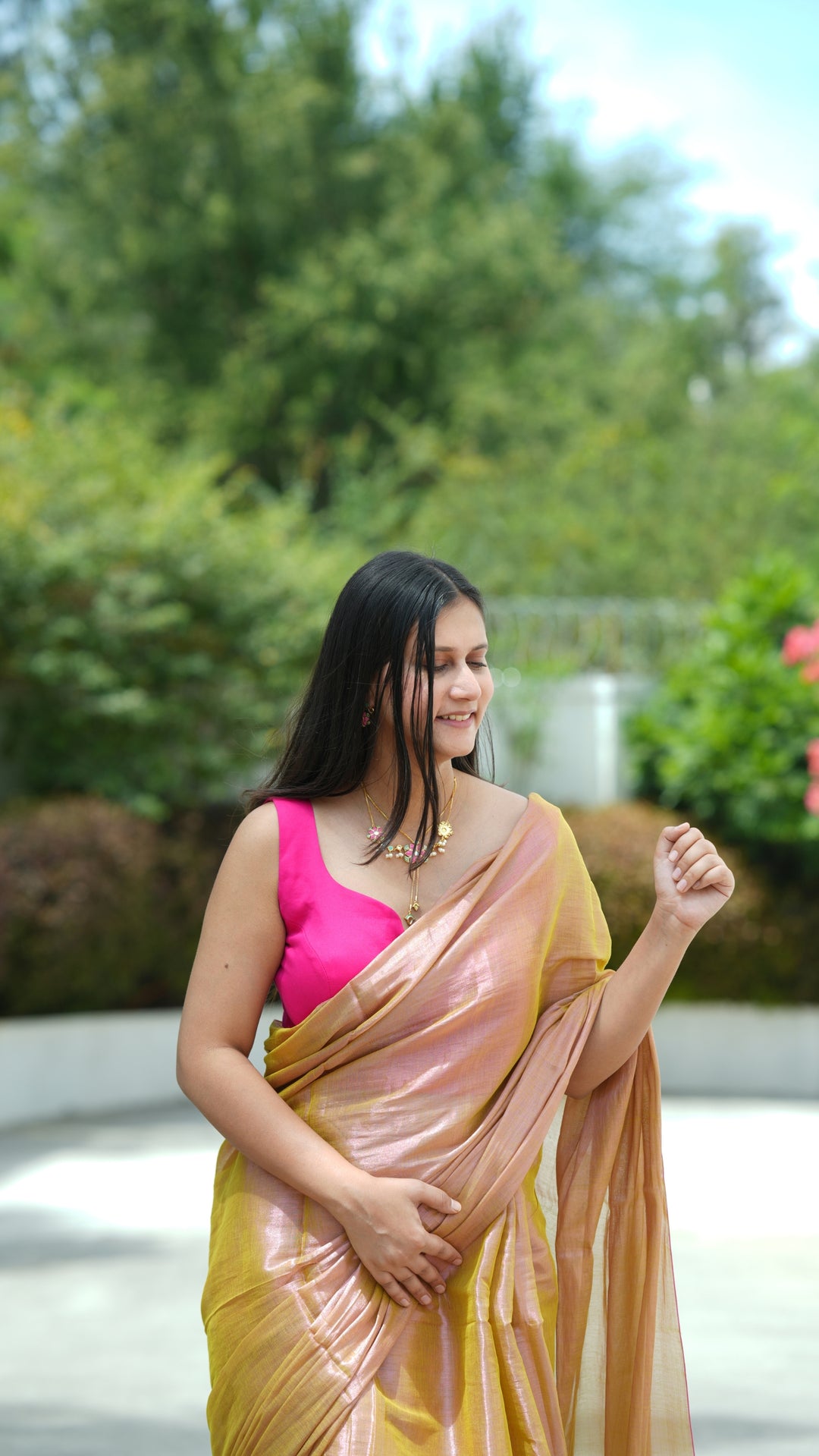 Panna Gulabi Tissue (Saree)