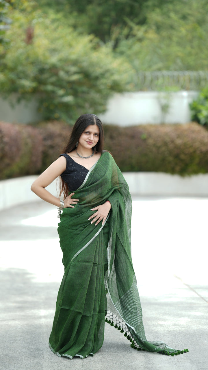 Patta Rang Linen (Saree)