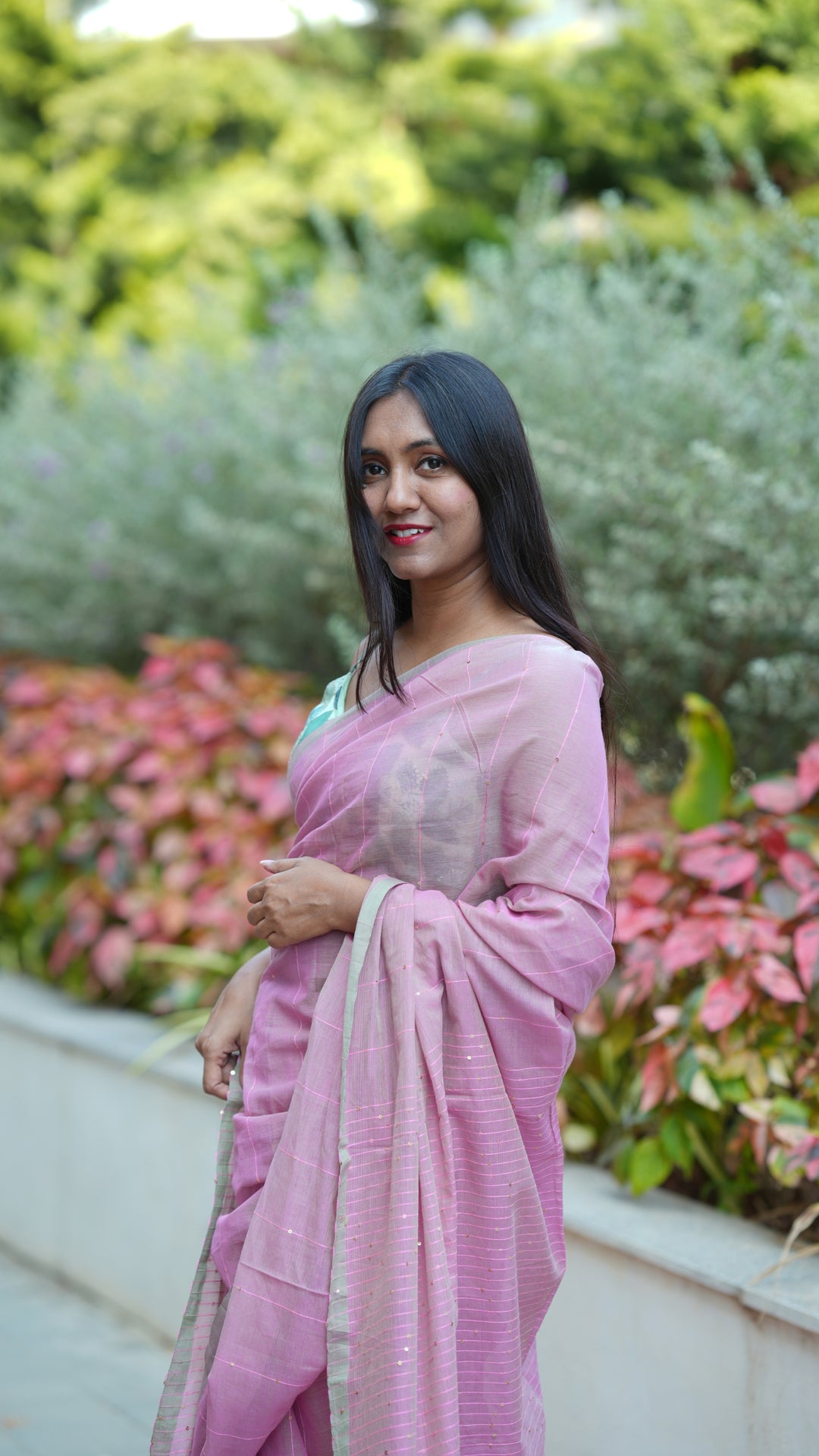 Rosedust Bloom (Saree)