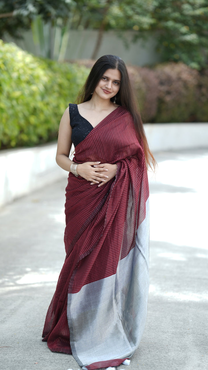 Ruhani Chandi (Saree)