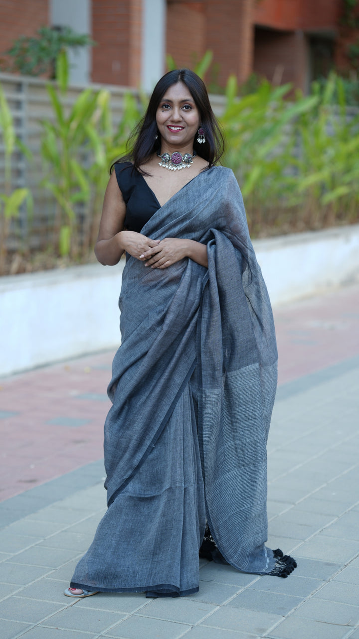 Ruhaani Raakh Linen (Saree)