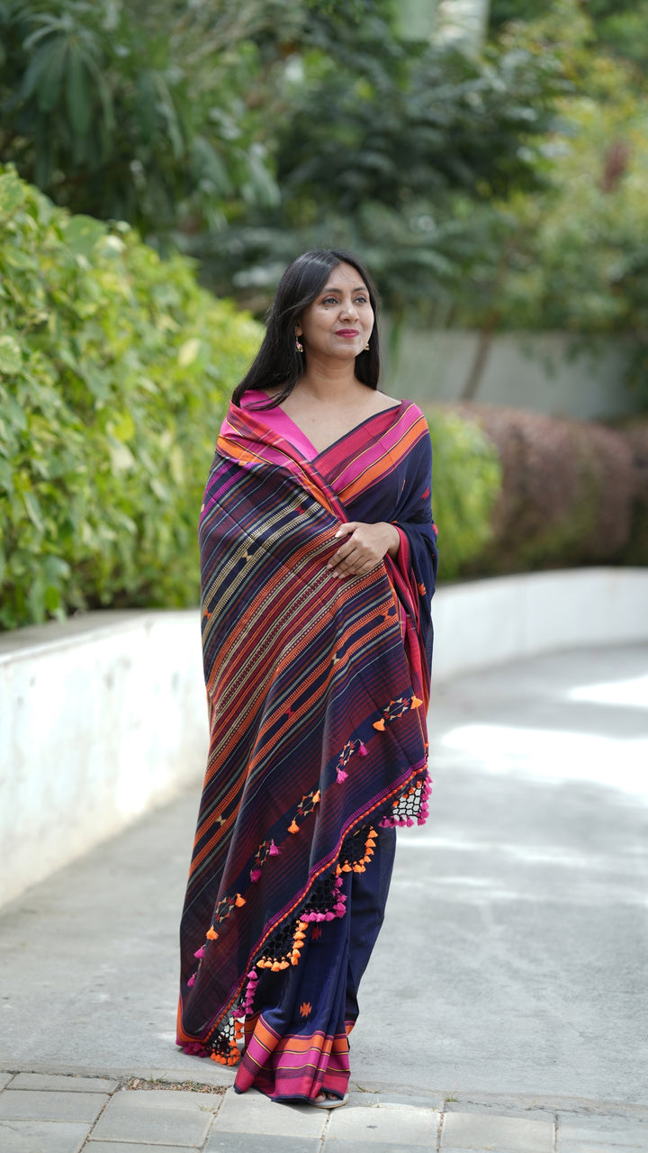Sharbati Neel Bujodhi (Saree)