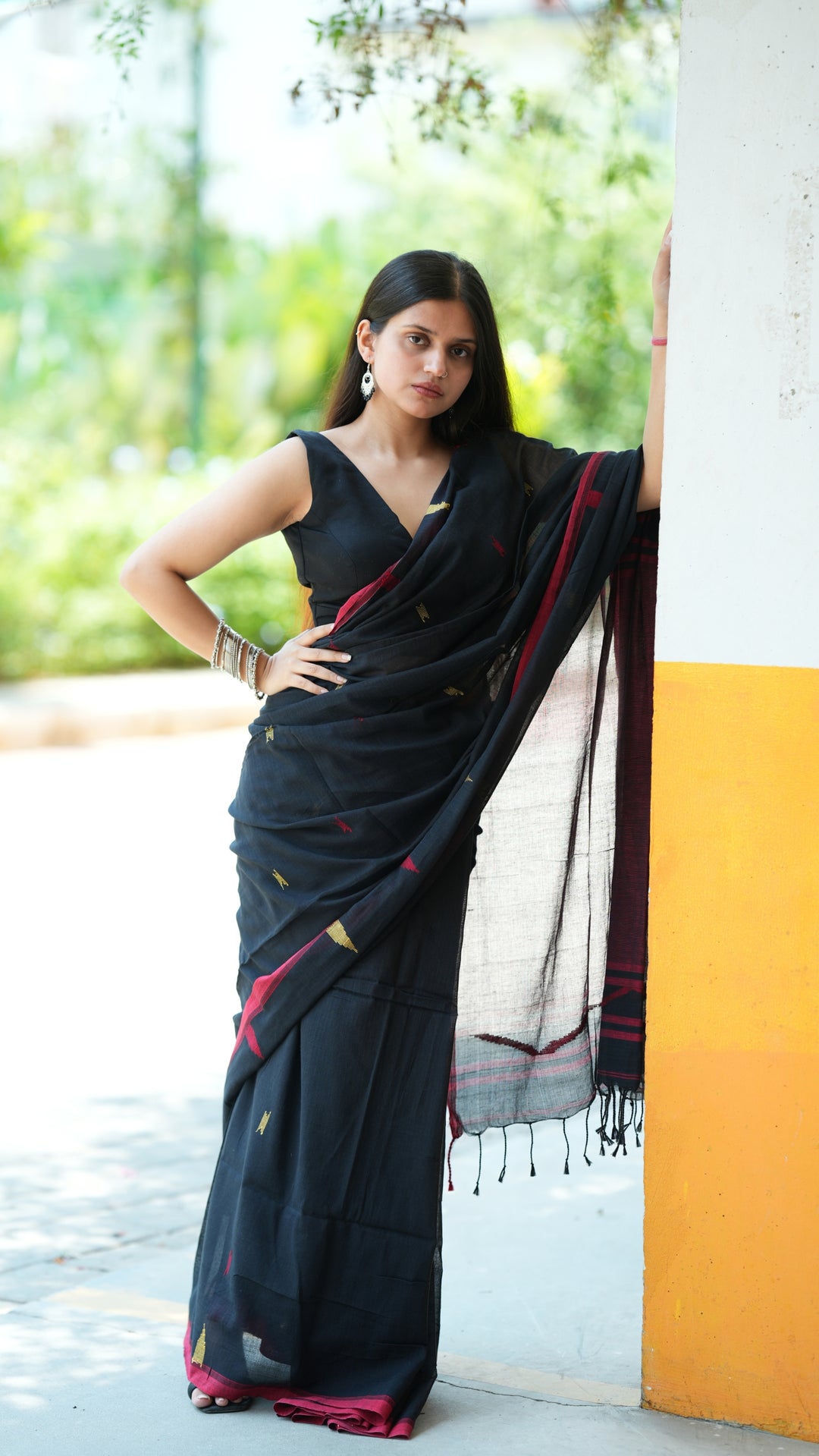Shonar Neel