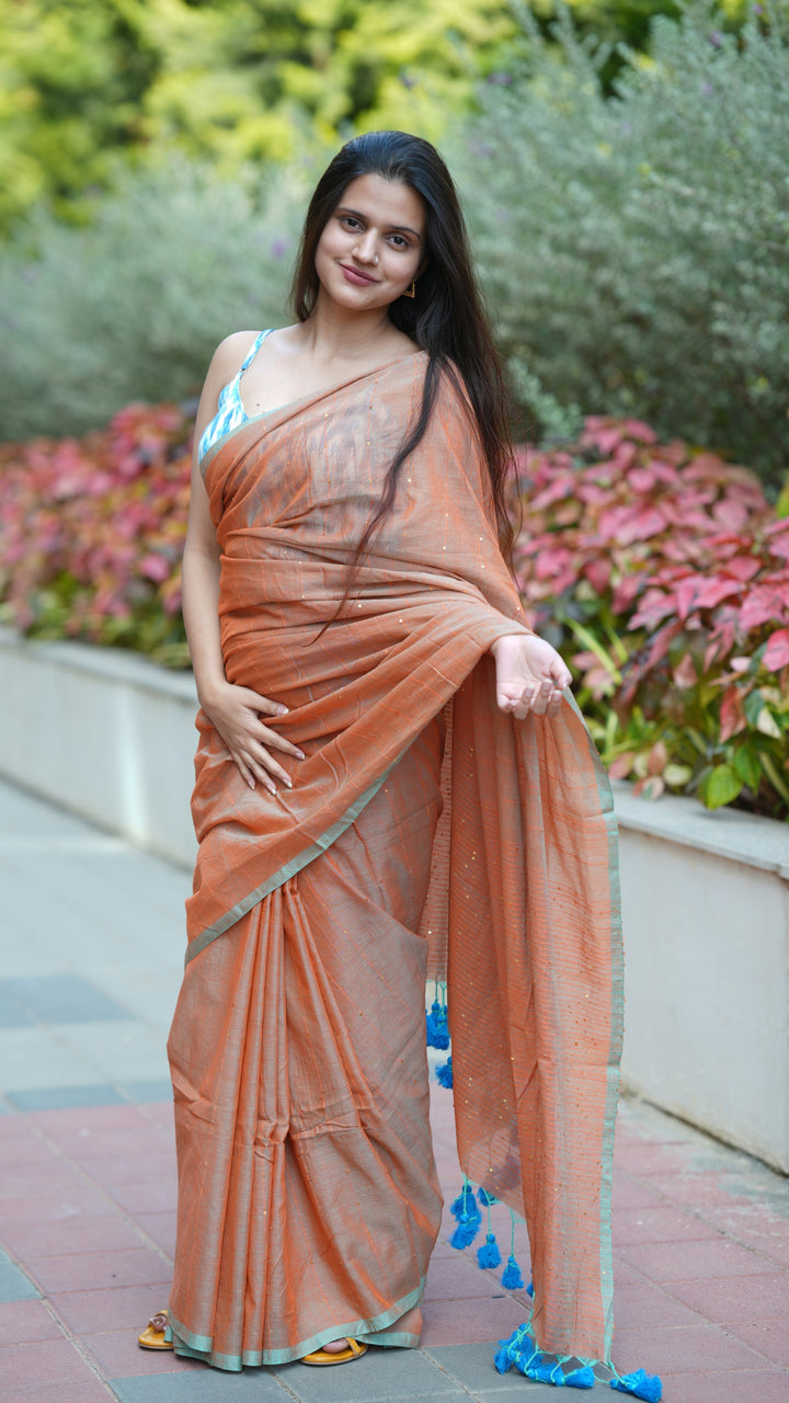 Sunkissed Whisper (Saree)